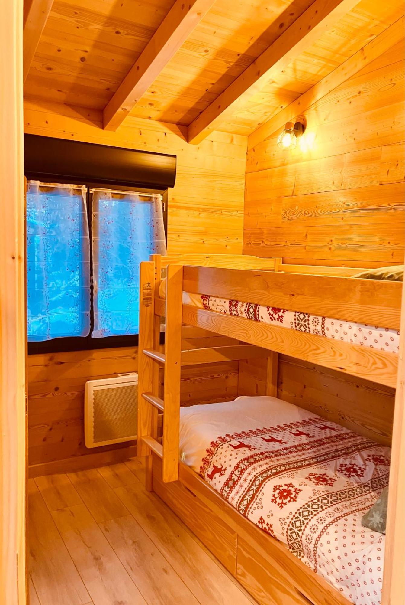 Camping L'Enclave Mobil-Home Estavar Extérieur photo