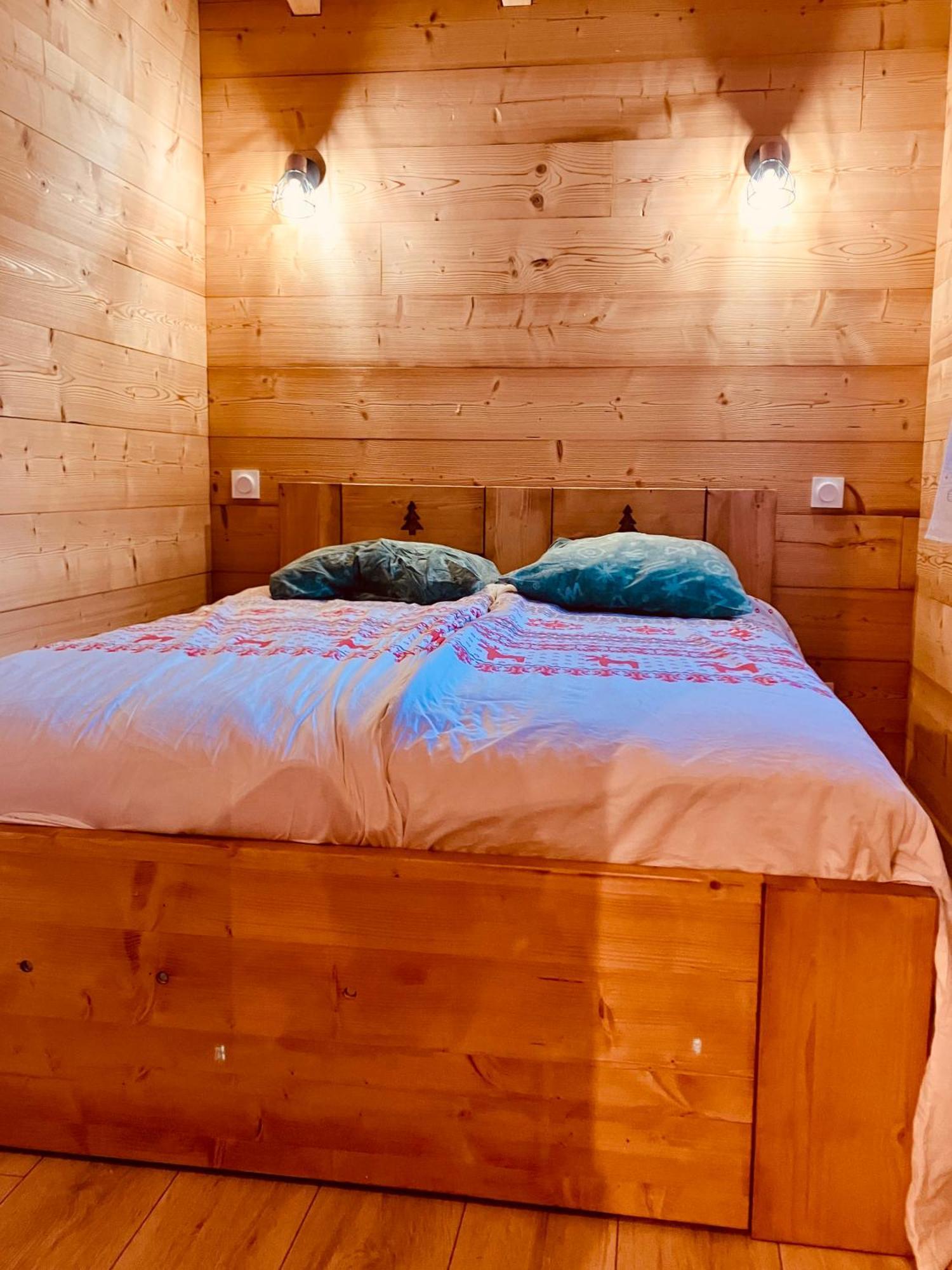 Camping L'Enclave Mobil-Home Estavar Extérieur photo